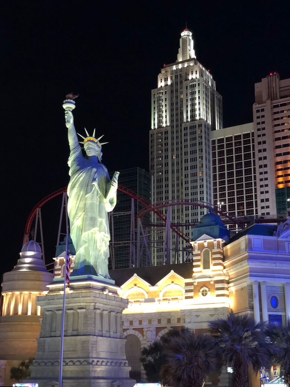 Over 50 の達人 ラスベガス旅行 世界旅行が1日でできる町 アメリカ西部の楽園ラスベガスのホテル