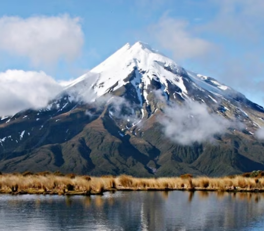 Man'miraculously' escapes 2,000-foot fall in New Zealand with only minor injuries