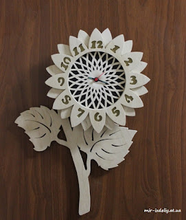 Wall Clock Flower Design