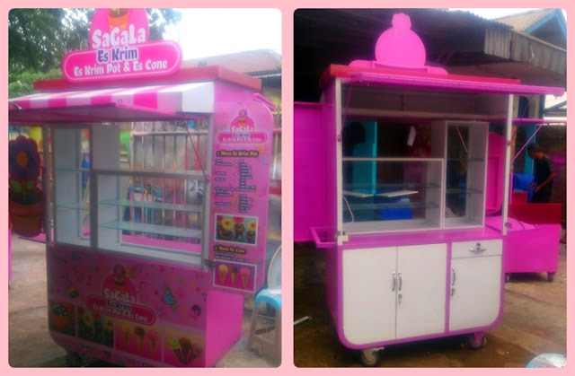 Ice cream carts-Ice cream booth