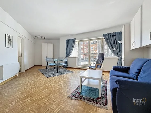 Studio 1 chambre à louer à Etterbeek (Place des Acacias) | 30 m²