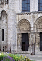 LES ZODIAQUES DE NOTRE-DAME DE CHARTRES