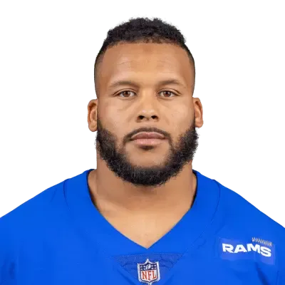 <img src="9.webp" alt="aaron donald">