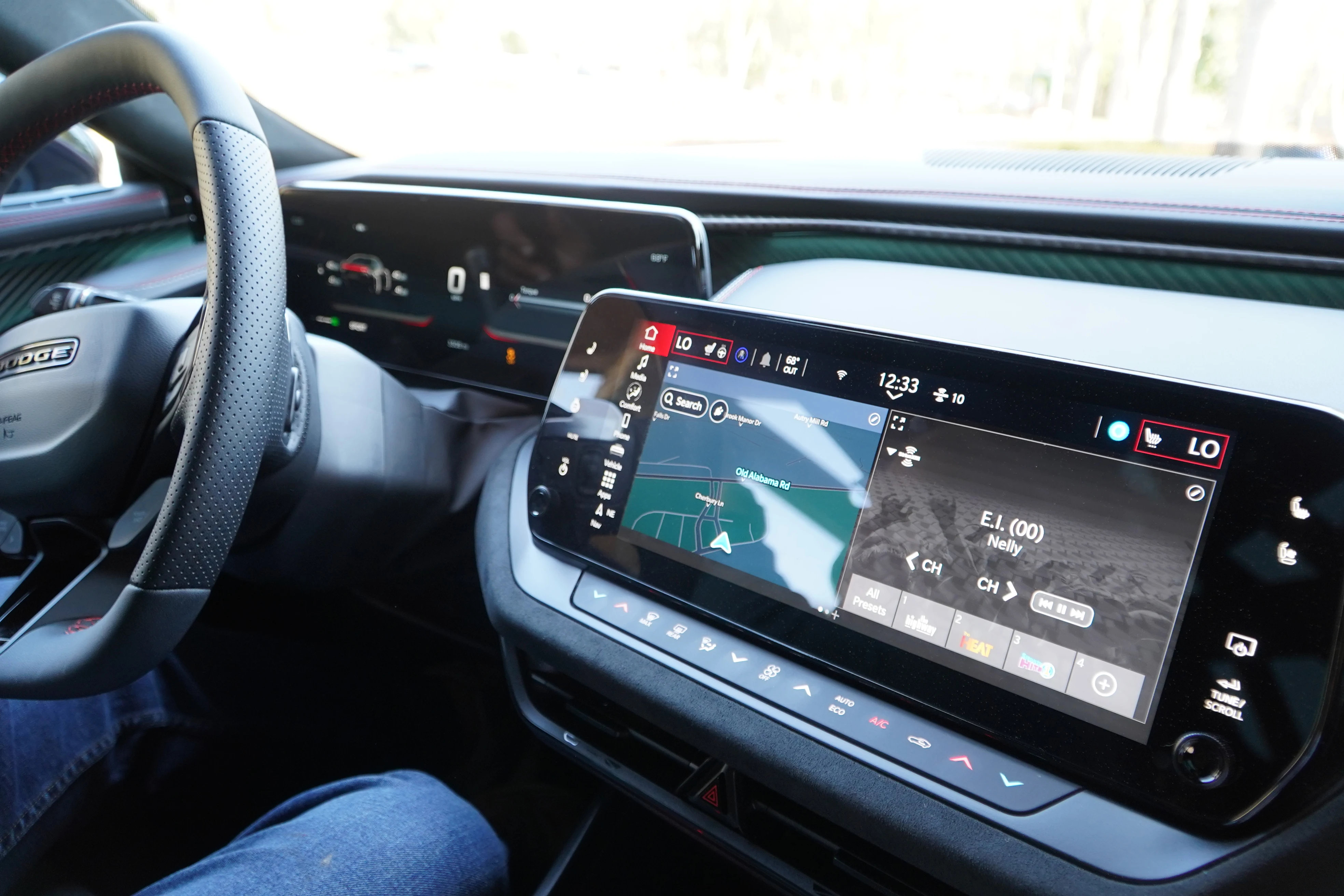 2025 Dodge Charger Daytona Scat Pack infotainment system
