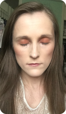 tawny blusher doubles up as eyeshadow