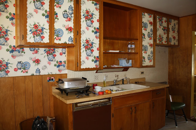 vintage 1968 kitchen