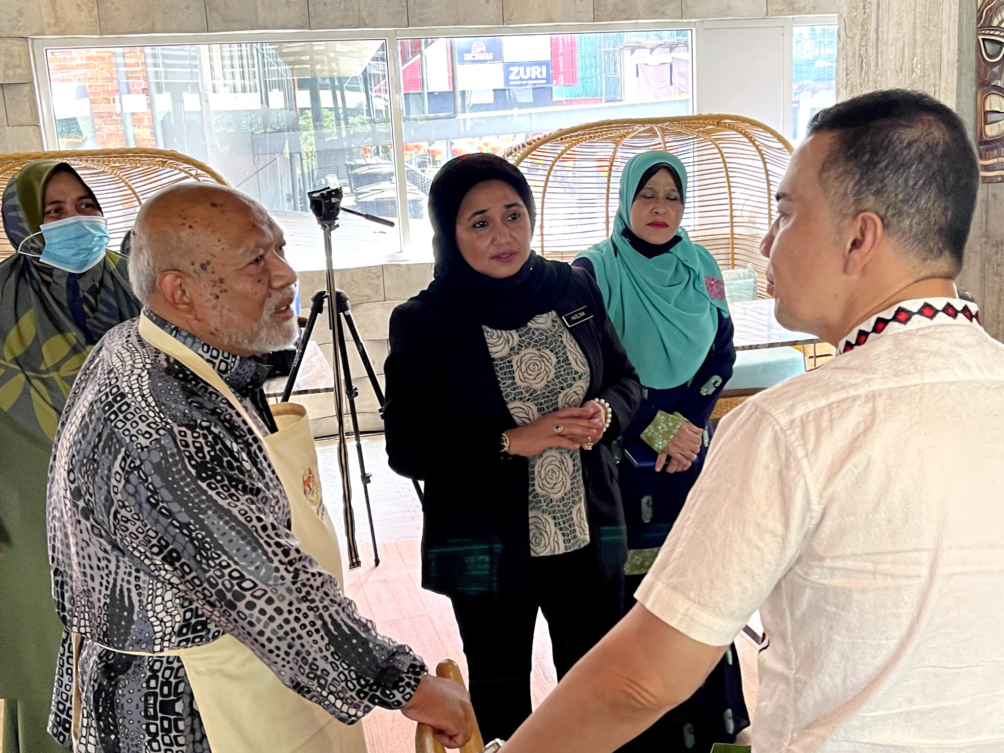 Masters of Malaysian Cuisine (MOMC) dan Kementerian Pertanian dan Industri Makanan (MAFI) anjur acara demontrasi makanan Malaysian Heritage Cuisine