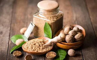 جوزة الطيب. فوائد للأرق والرغبة الجنسية