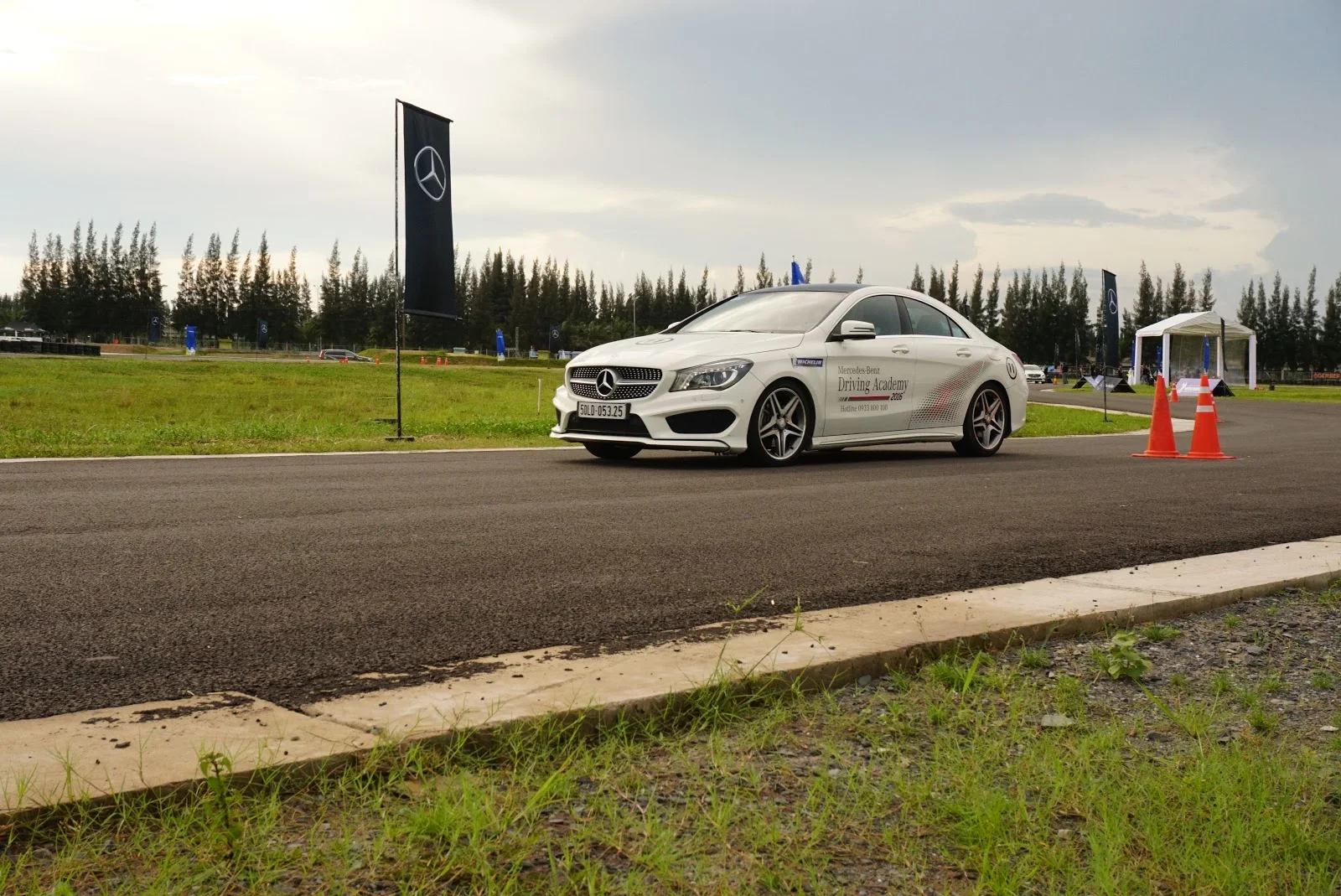 Mercedes-Benz Driving Academy 2016