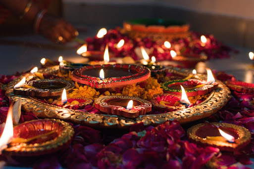 Dazzling Diya Arrangements