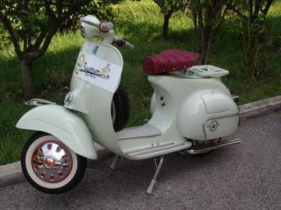 MODIFIKASI SCOOTER VESPA