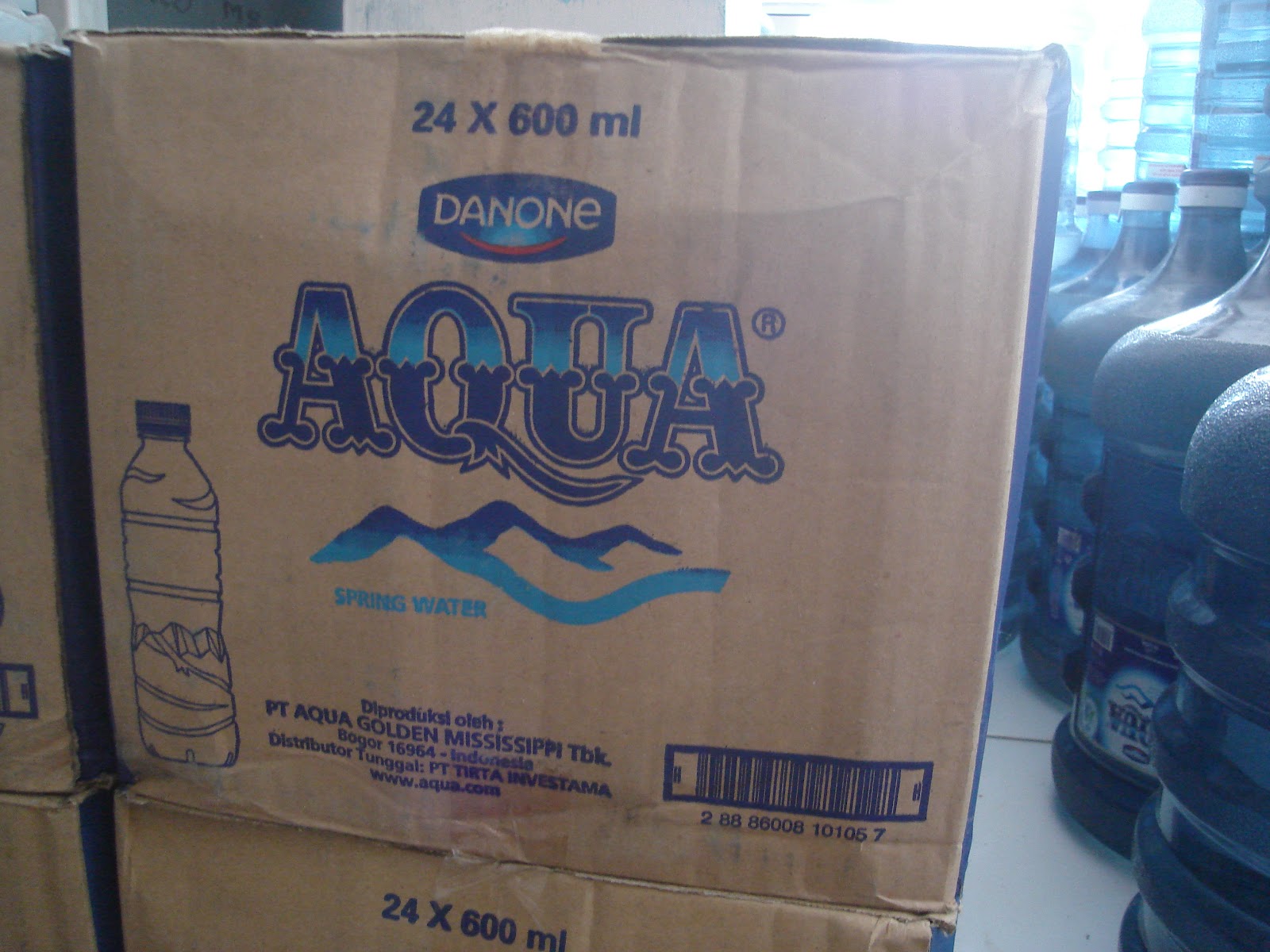  aqua  home service baskoro Aqua  600 ml