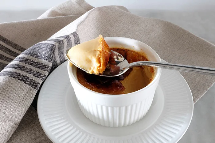 Caramelized Honey Crème brûlée bite