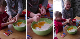 dzieci robią ciasto jogurtowe