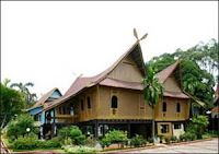 Rumah Adat Riau