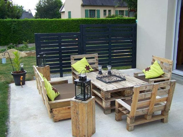 Recycled Wood Pallets For Interior Designs Useful ideas For Recycled Wood Pallet That Shows Functionality And Elegance