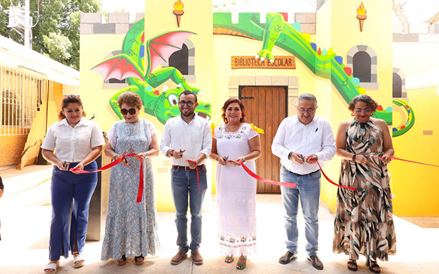 En Umán inauguran la biblioteca "Verónica Quintal López", nombrada en honor a la docente que dedicó 33 años de su vida al servicio educativo