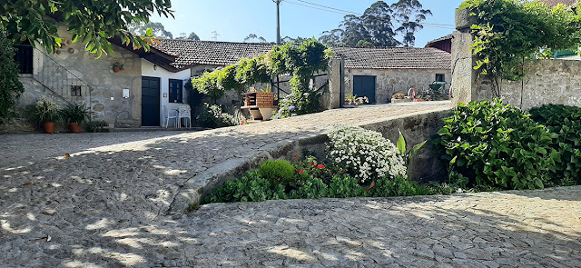 pátio  da Casa Mindela