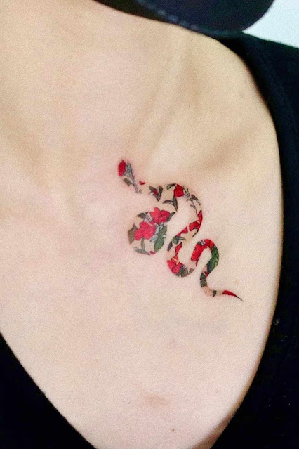 54 mini tatuagens de cobras para mulheres que querem demonstrar seu poder