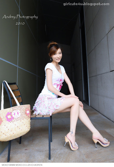 Li-Fan-Pink-and-White-09-very cute asian girl-girlcute4u.blogspot.com