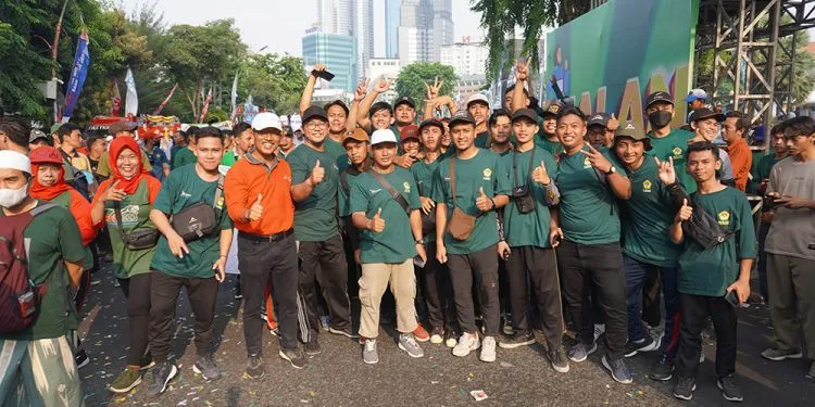 Pemuda LDII Surabaya Ikuti Jalan Santai Hari Santri Nasional 2023
