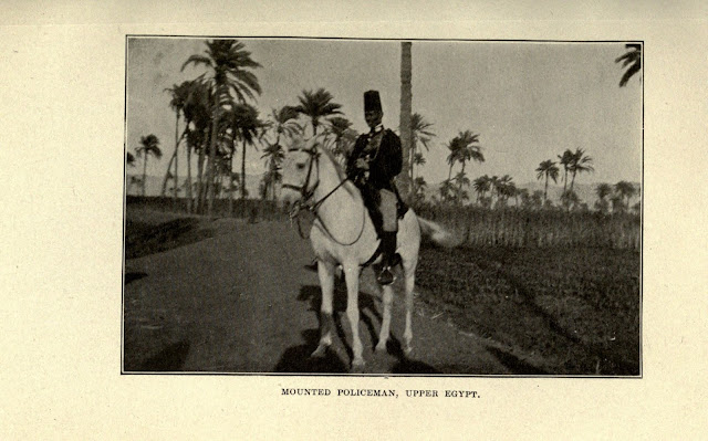 شرطي على حصان، صعيد مصر