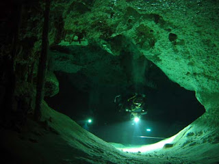 Sungai bawah Laut di Meksiko