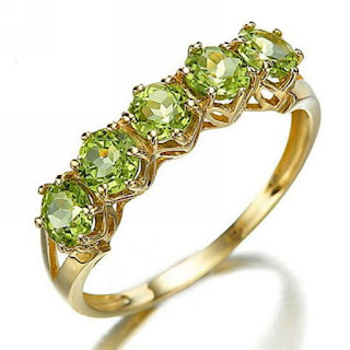 Peridot Womens Engagement Rings