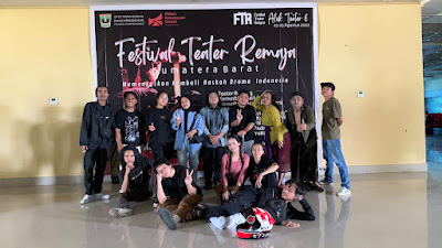 Membanggakan, Kuflet Masuk 5 Nominasi Terbaik Dalam Festival Teater Remaja Sumbar