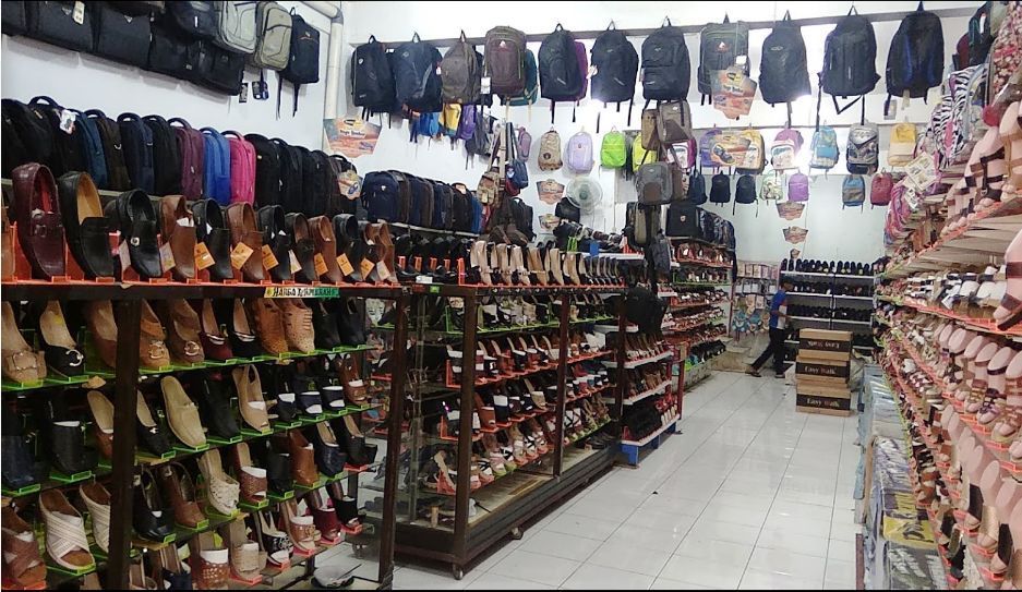  Info Grosir Toko Sepatu  Sandal Makassar City