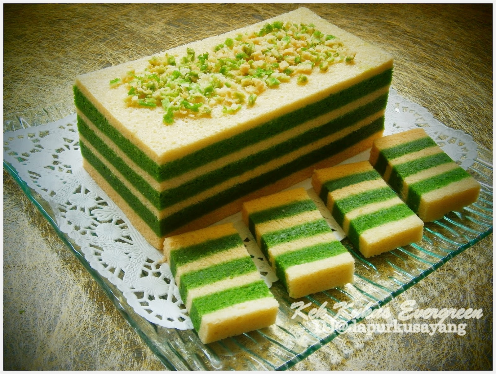 Dapurku Sayang Kek Lapis Evergreen Kukus