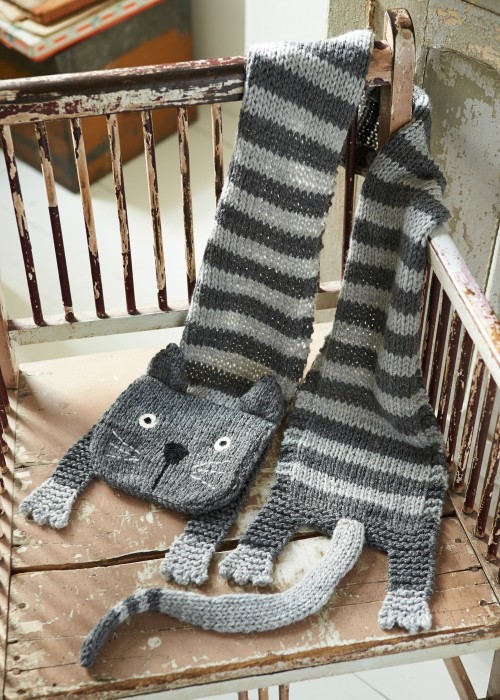 Tabby Cat Scarf - Free Pattern 