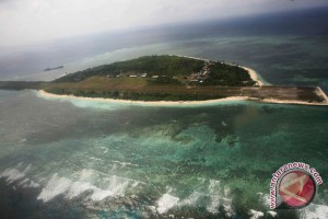 Pulau Pagasa (Harapan), satu pulau Kepulauan Spratly yang menjadi perselisihan sejumlah negara di sekitar Laut China Selatan