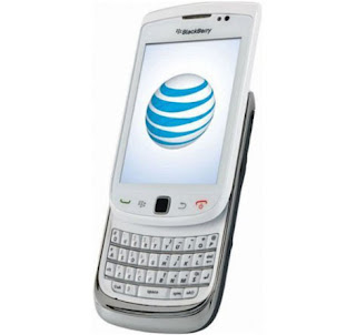 Blackberry Torch white comes to London via Vodafone UK