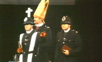 Church police Monty Python Live at the Hollywood Bowl