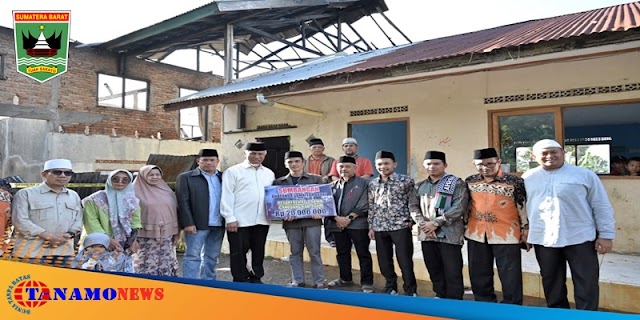 PPTI At-Taqwa Canduang Dilanda Kebakaran, Gubernur Mahyeldi Langsung Turun Menyalurkan Bantuan