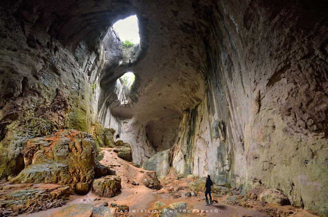 Пещера Глаза Бога (пещера Проходна), экопарк Искыр-Панега, Болгария