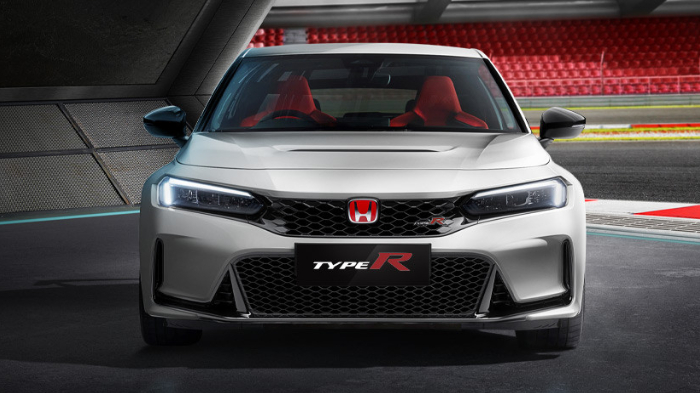 Menapaki Jejak Performa yang Semakin Memukau, Sebuah Evolusi Honda Civic Type R di Dunia Otomotif