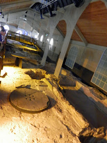 Britannia, Caerleon fortress baths (Wales) /  http://archeopolis.blogspot.com/2015/03/britannia-caerleon-fortress-baths-wales.html /  Britania, termas del fuerte romano de Caerleon / Termas do forte de Caerleon  /