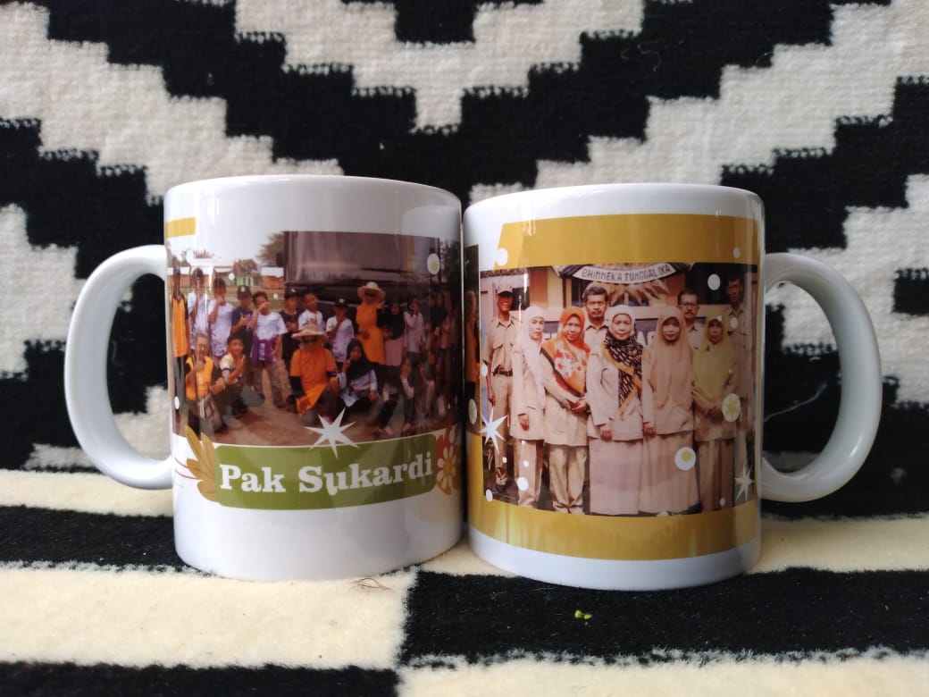 souvenir mug gambar di Wulung Gunung Sawangan Magelang