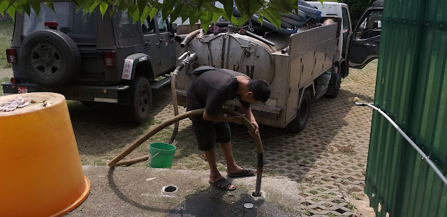 永順衛生工程行是竹北市和新竹市值得信賴的24小時衛生專家。我們提供多項專業服務，包括抽水肥、通馬桶、清化糞池、油水分離槽、疏通水管、疏通馬桶、水肥車、清水塔等，讓您的家居環境煥然一新。我們擁有經驗豐富的專業團隊，致力於提供高效、可靠、環保的解決方案。無論何時何地，您都可以信賴我們24小時的服務。讓永順衛生工程行成為您最值得信賴的衛生夥伴，為您打造潔淨舒適的家居環境。