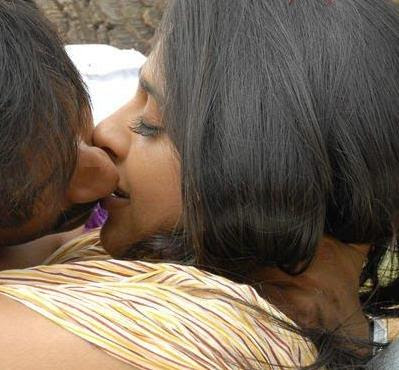 Anushka hot Lip Lock Kissing Photos