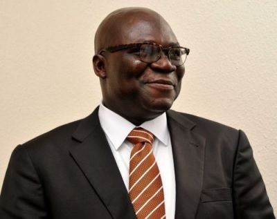 Drama as Ex-Jonathan's Aide, Reuben Abati Refuses to Return a 'Dime' to EFCC