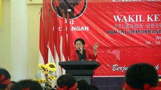 Berita Informasi - Megawati Marah Besar  , Jokowi sering di Hina hina