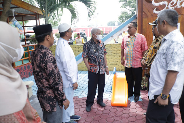 Bupati Asahan Resmikan Ruang Layanan Terpadu, Aplikasi Sipantas dan Taman Bermain Anak Kelurahan Selawan.