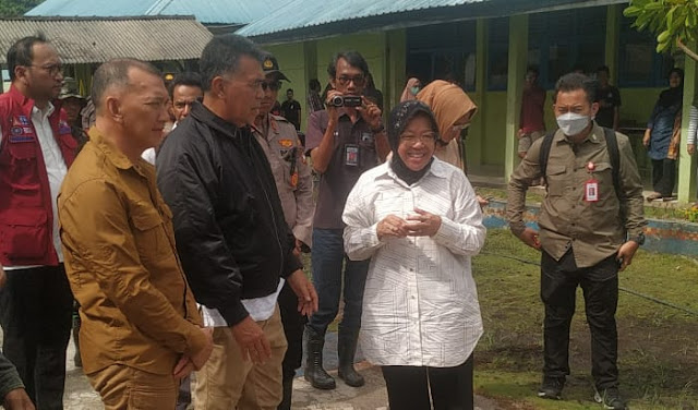 Bupati bersama Wabup Natuna Sambut Kedatangan Menteri Sosial RI di Pulau Serasan