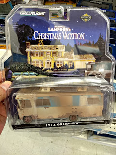 greenlight national lampoon christmas vacation rv camper dirty mud