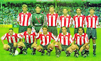 ATHLETIC CLUB DE BILBAO - Bilbao, España - Temporada 1998-99 - Urzaiz, Imanol Etxeberría, Carlos García, Urrutia, Alcorta e Imaz; Alkiza, Lacruz, Ezquerro, Felipe y Javi González - ATHLETIC DE BILBAO 2 (Imaz y Urzaiz), RACING DE SANTANDER 0 - 12/09/1998 - Liga de 1ª División, jornada 2 - Bilbao (Vizcaya), estadio de San Mamés