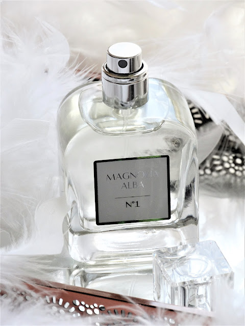 avis parfum Magnolia Alba de Dr Pierre Ricaud , parfum femme, parfum pas cher, id parfums, parfum, blog parfum, perfume review