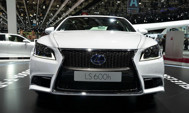 Lexus LS 2013 tại Paris Motor Show 2012